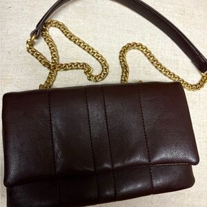 Zara Quilted Crossbody Bag – Chocolate Brown with Gold Chain